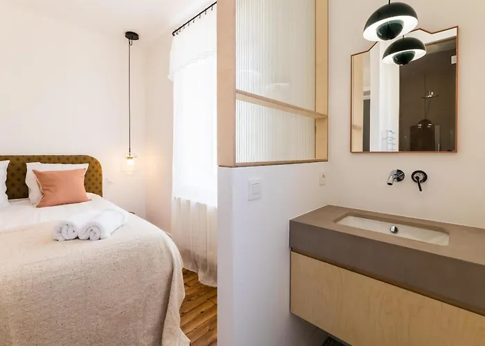 Pampa Keyweek Town House With Terrace In Biarritz